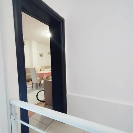 Lovely Center Apartment Mostar