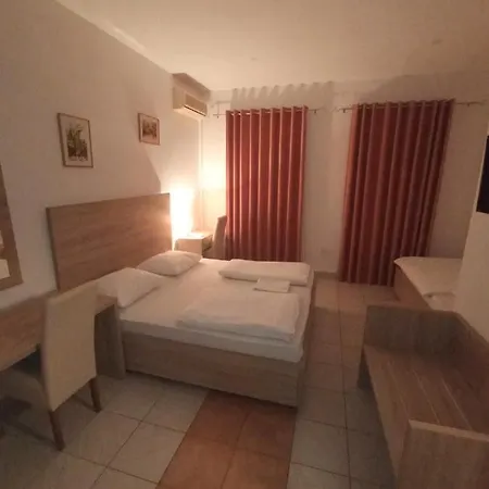 Lovely Center * モスタル