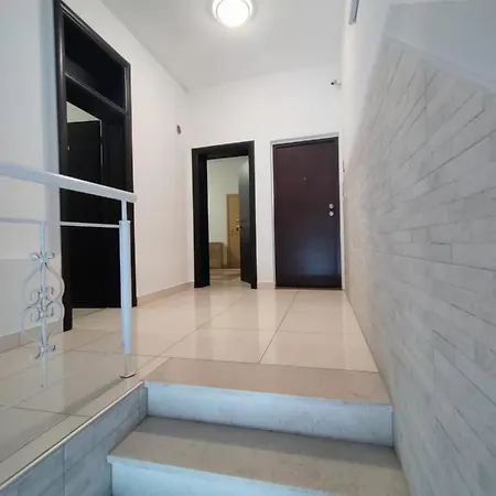 アパート Lovely Center